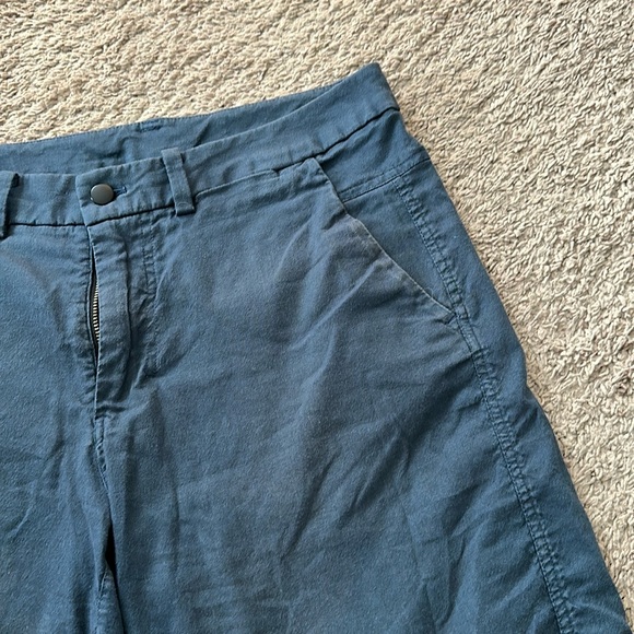 11” Commission Shorts (34) - Picture 2 of 4